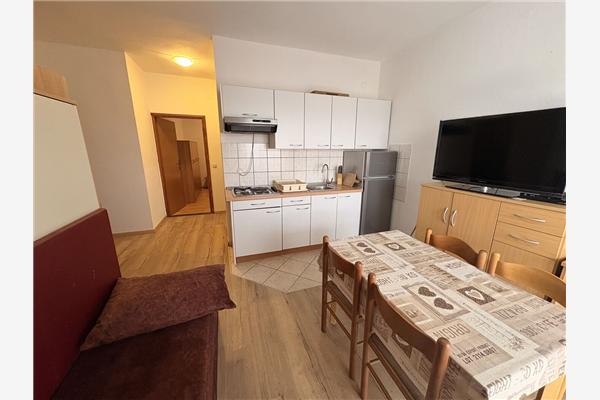 Apartment A4, for 3 persons