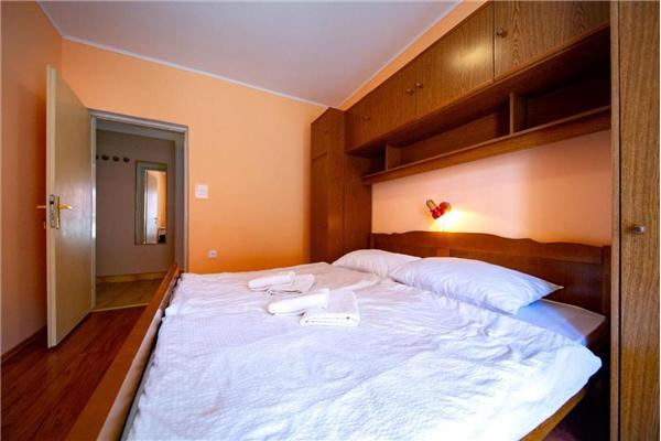 Apartment A3, for 6 persons