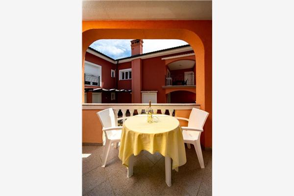 Apartment A3, for 6 persons