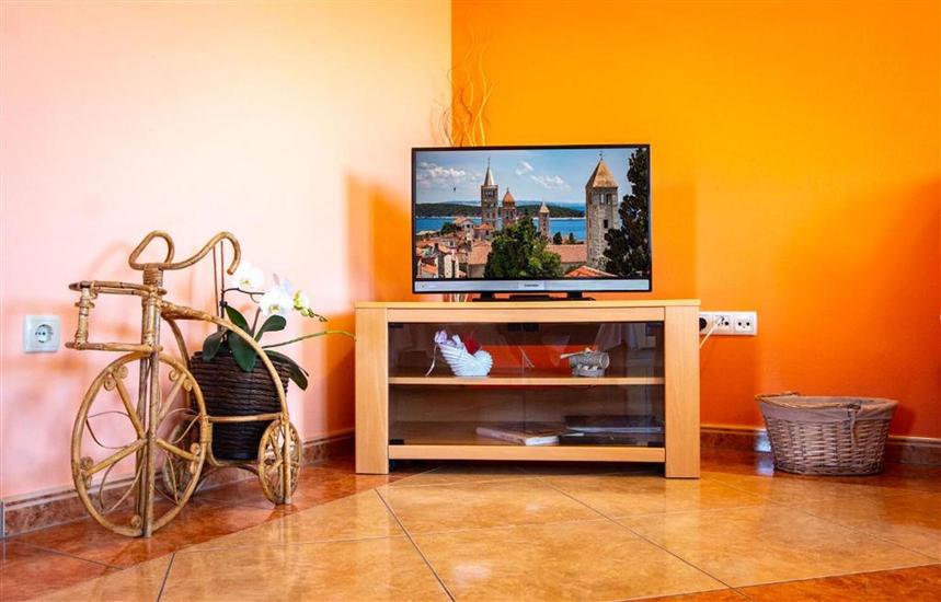 Apartment A4, for 6 persons