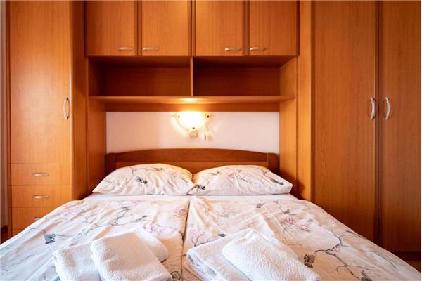 Apartment A4, for 6 persons