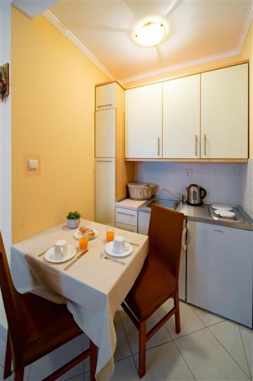 Apartment A5, for 3 persons