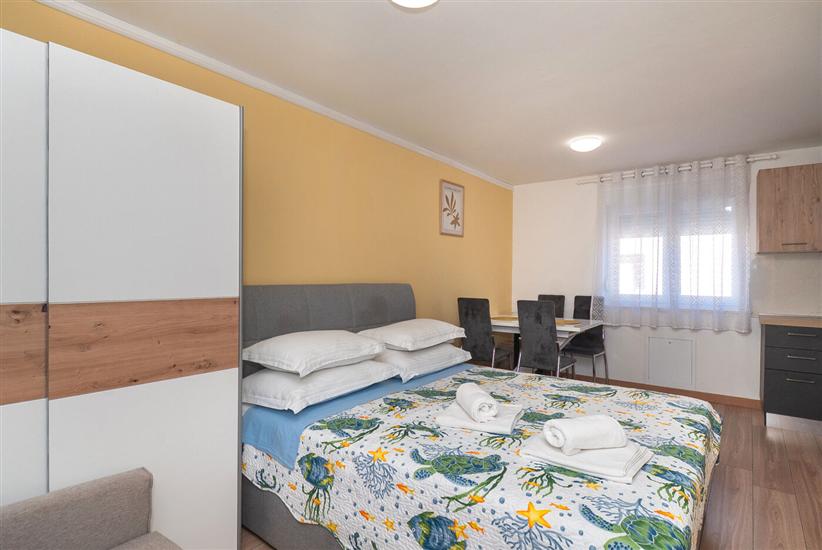 Apartman A4, na 3 osebe