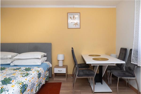 Apartman A4, na 3 osebe