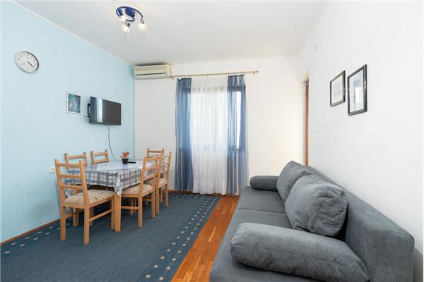 Apartman A4, na 5 osebe
