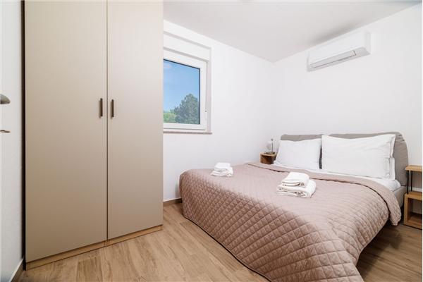 House K1, for 8 persons