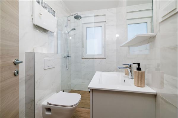 House K1, for 8 persons