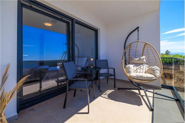 House K1, for 8 persons