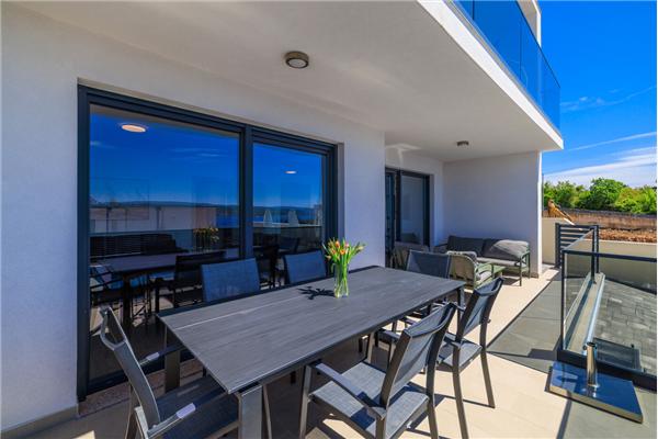 House K1, for 8 persons