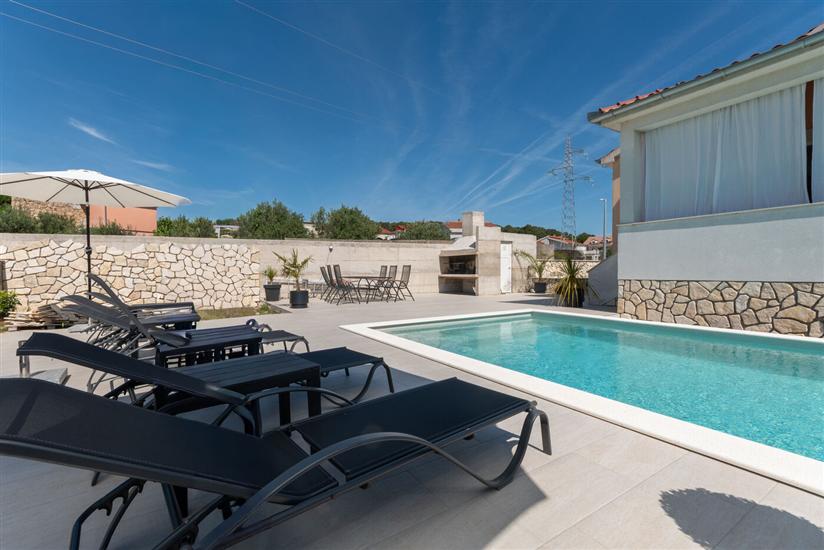 Vila Kala with Pool