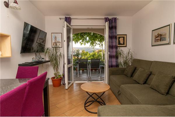 Apartment A1, for 5 persons