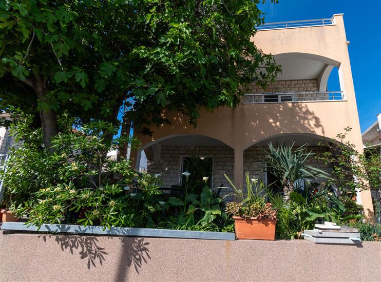 Apartments Zlatka