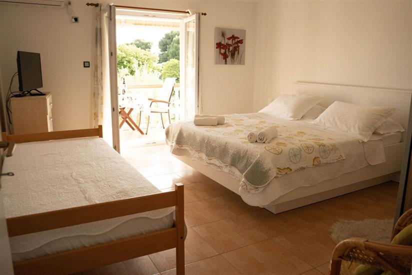 Apartman A4, na 3 osebe