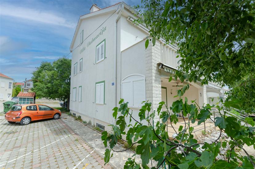 Apartment Villa Dalmacija