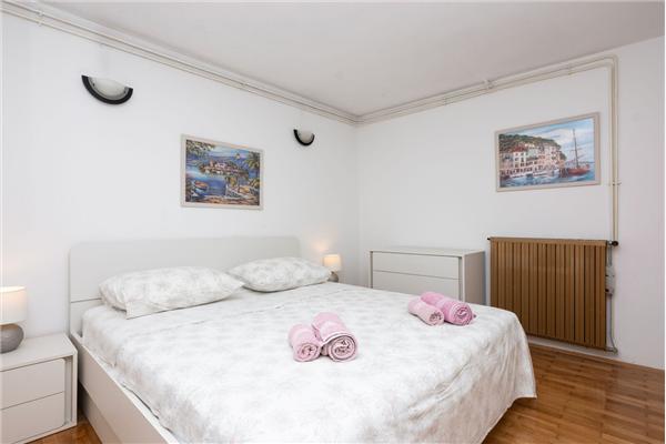 Apartment A1, for 4 persons