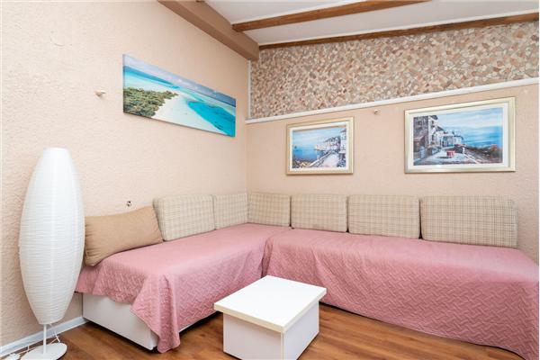 Apartment A2, for 4 persons