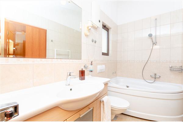 Apartment A7, for 4 persons