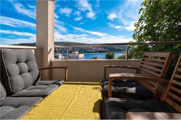 Apartment A2, for 5 persons