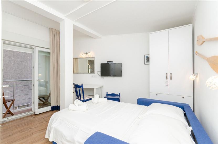Apartment A6, for 4 persons