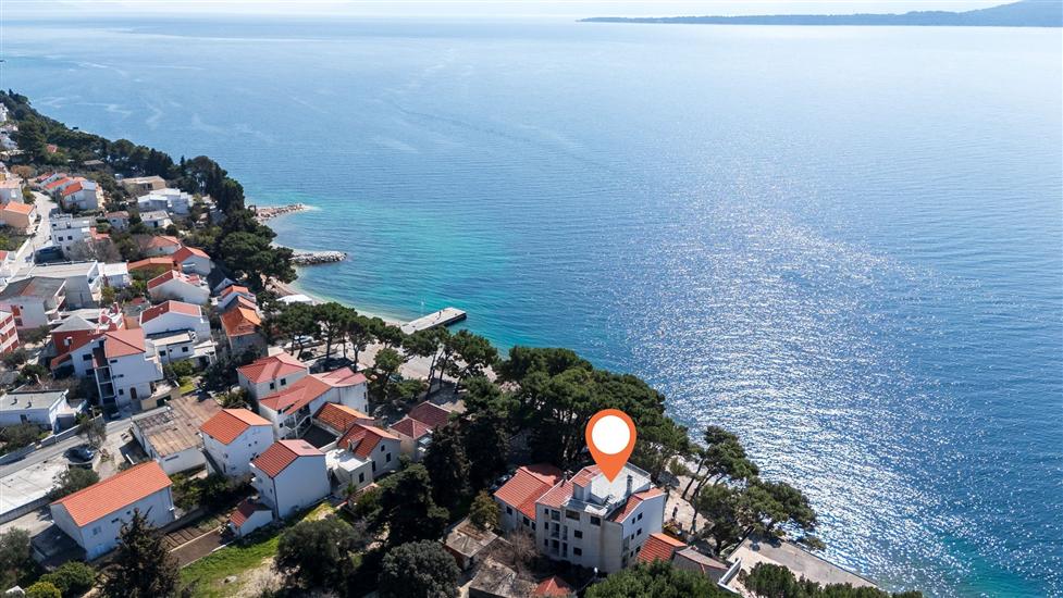 Apartmaji Beach House Paradiso