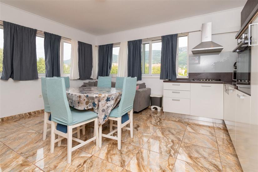 Apartment A1, for 4 persons