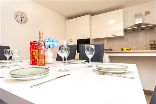 Apartman A1, na 8 osebe
