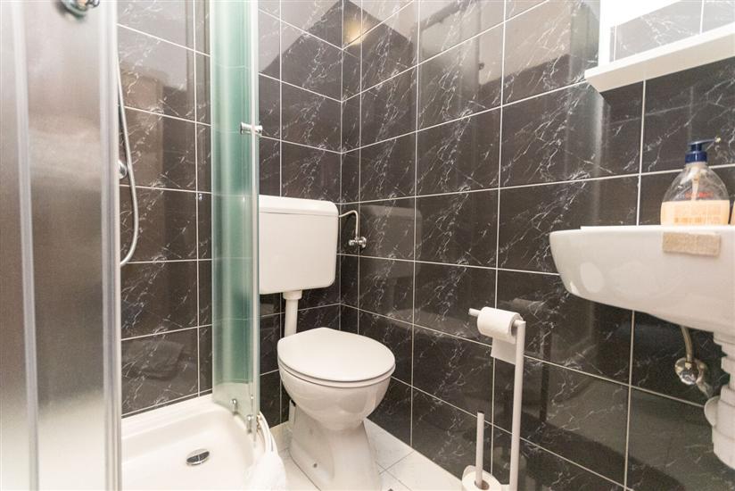 Apartman A1, na 8 osebe