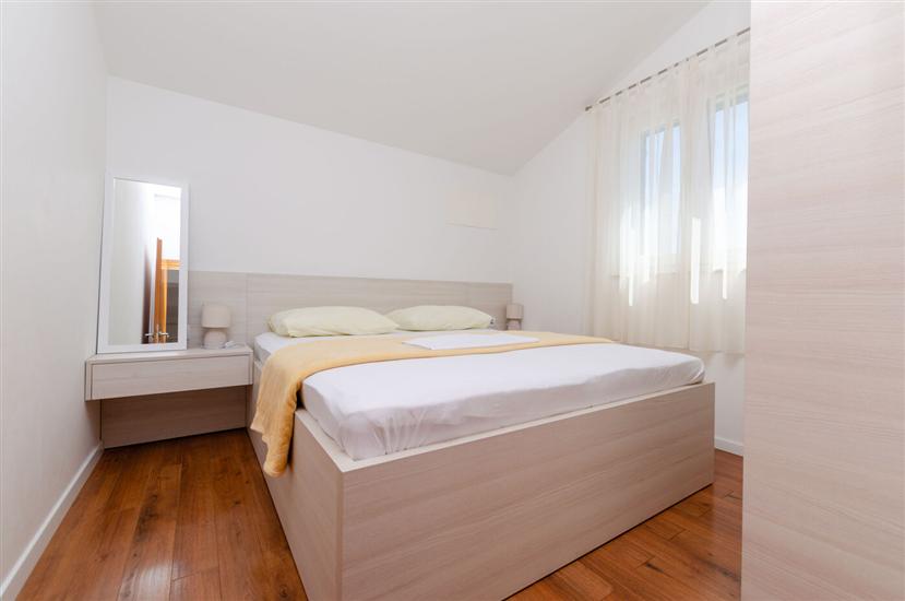 Apartment A5, for 4 persons