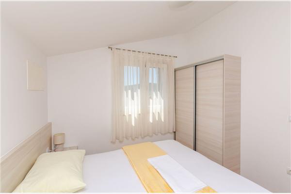 Apartment A5, for 4 persons