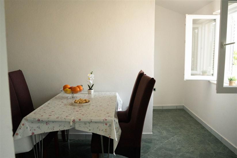 Apartman A4, na 3 osebe