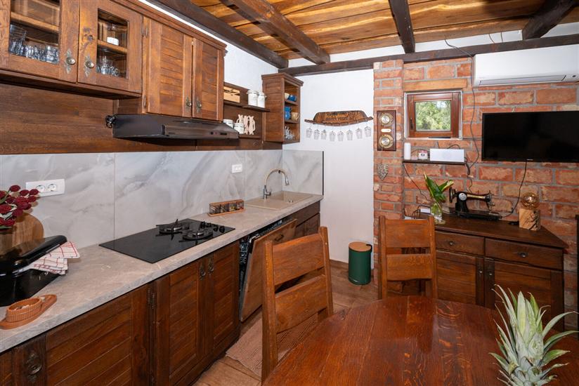 Hiša K1, na 6 osebe