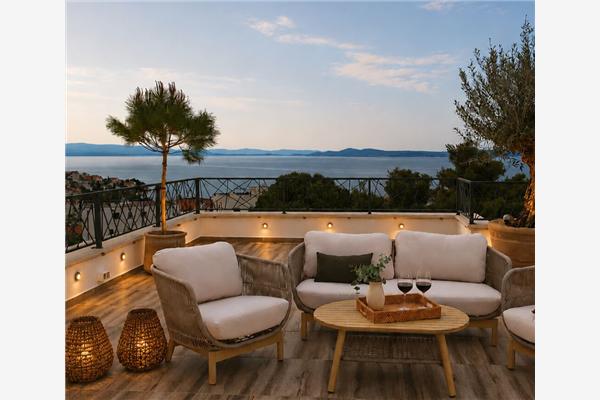 Apartment A2, for 8 persons