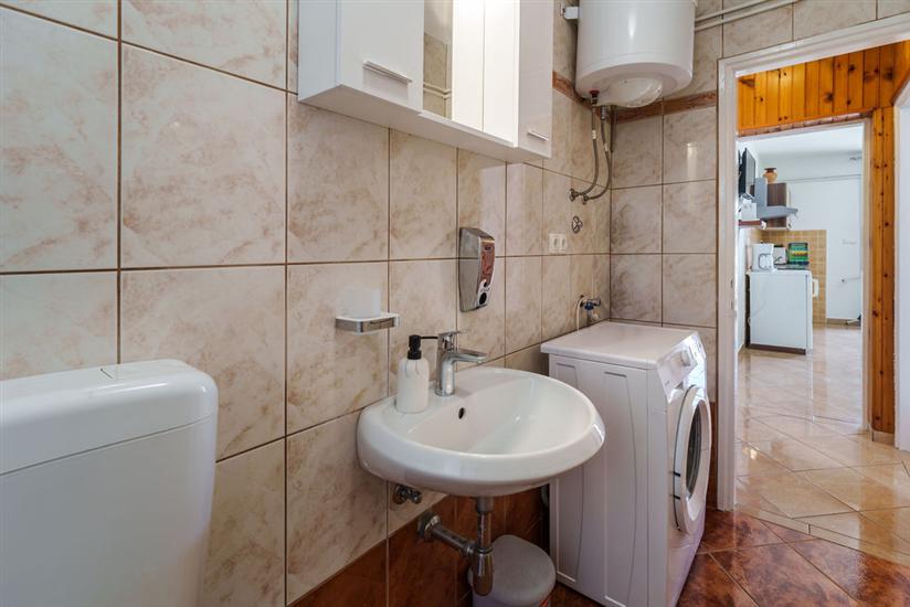 Apartment A1, for 3 persons