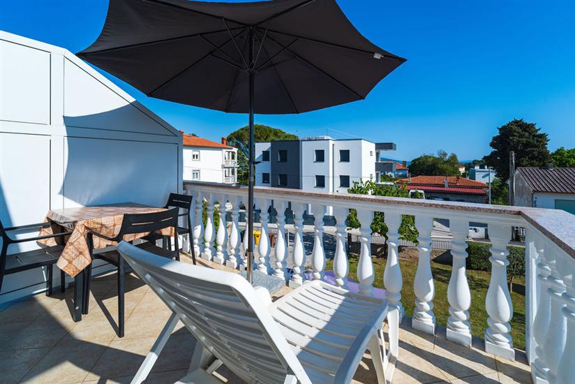 Apartment A2, for 3 persons