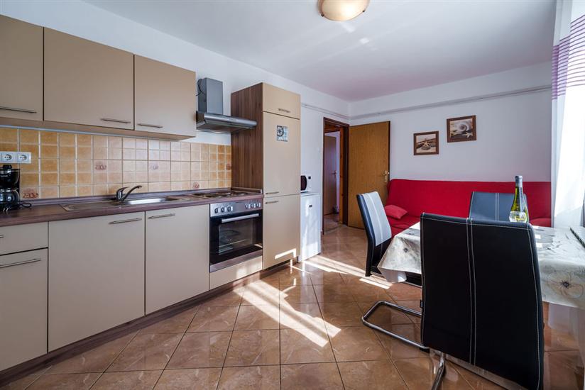 Apartment A2, for 3 persons