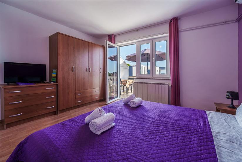 Apartment A2, for 3 persons