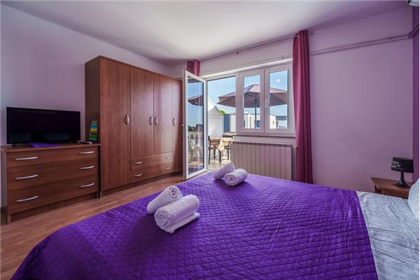 Apartment A2, for 3 persons
