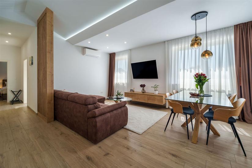 Apartman A2, na 6 osebe