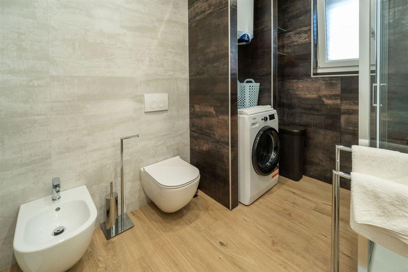 Apartman A2, na 6 osebe