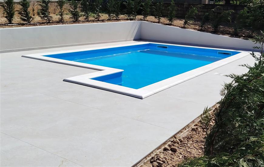 House Adora