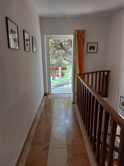House K1, for 14 persons