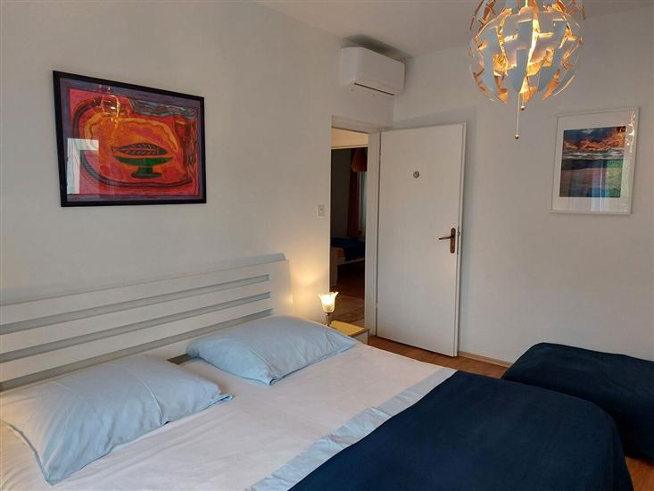 House K1, for 14 persons