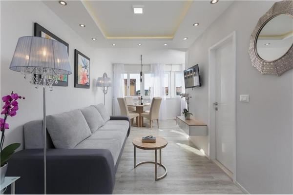 Apartment A1, for 5 persons