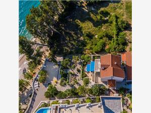 Ferienwohnungen Dream Brela, Größe 50,00 m2, Luftlinie bis zum Meer 10 m, Entfernung vom Ortszentrum (Luftlinie) 550 m
