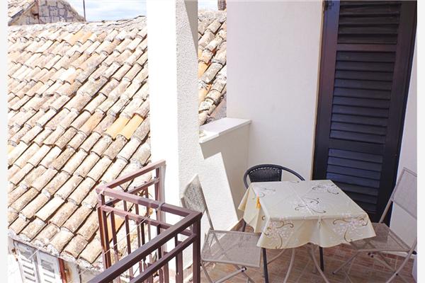 Apartment A1, for 5 persons