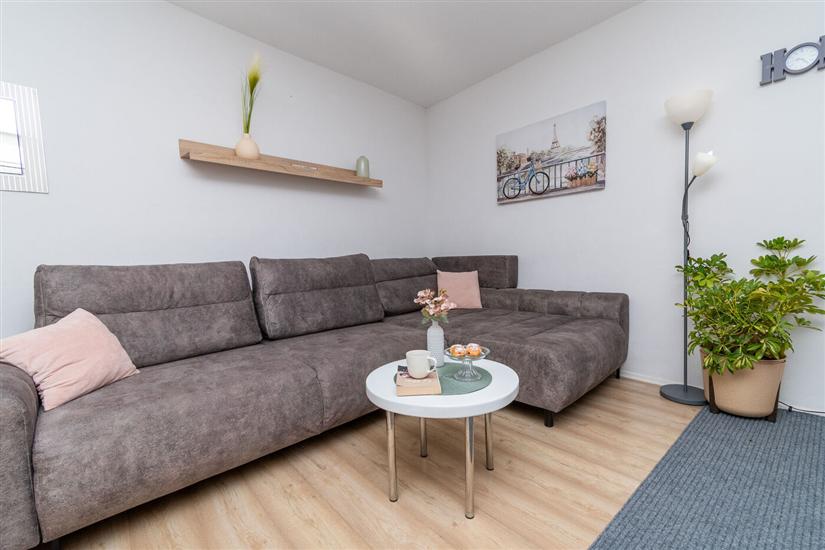 Apartment A1, for 5 persons