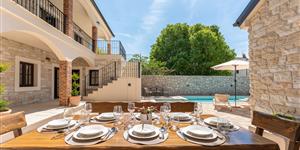 House - Turanj