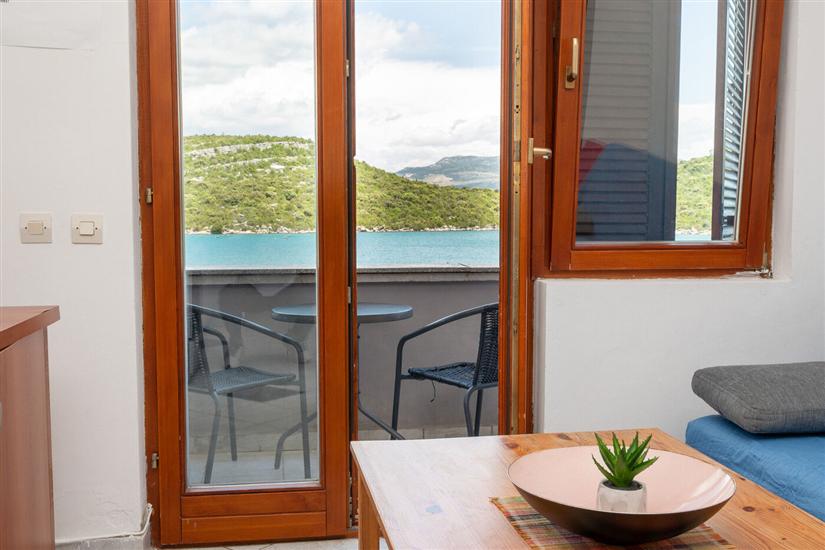 Apartment A4, for 5 persons