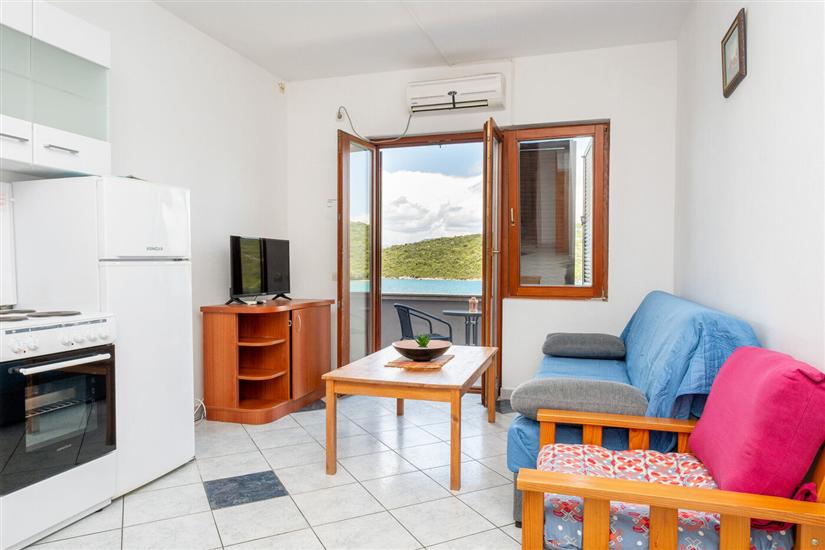 Apartment A4, for 5 persons