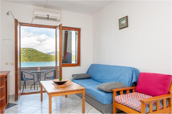 Apartment A4, for 5 persons
